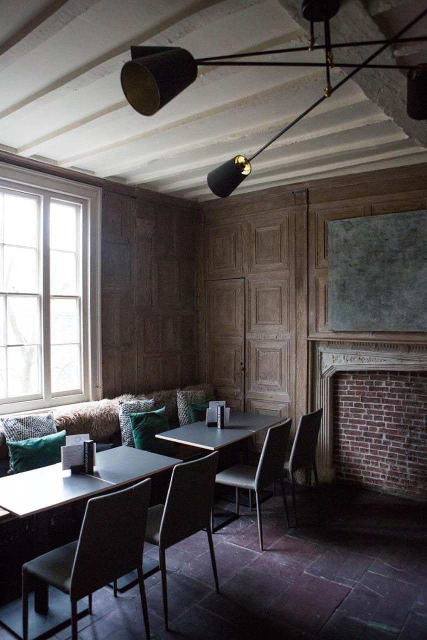 Bed and Breakfast Whitehouse Rye Exterior foto The interior of the restaurant